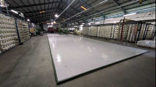 Menara Perkantoran Surabaya